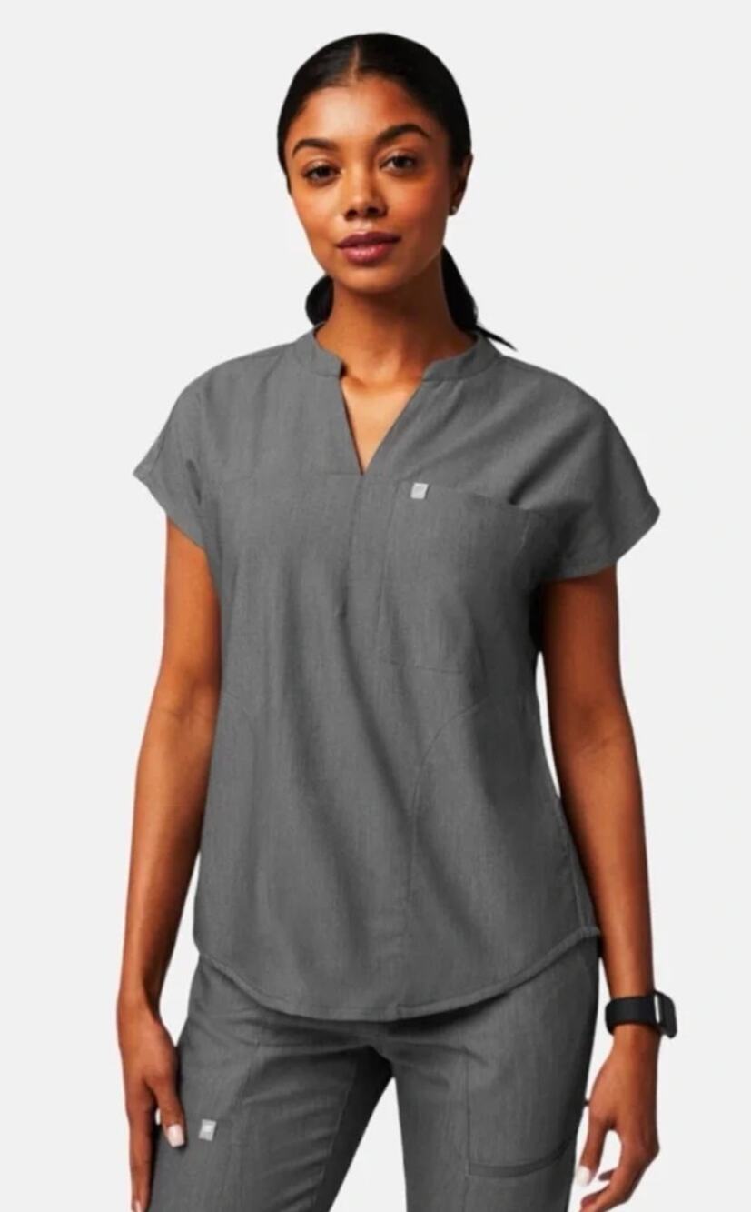 Fabletics Womens Evolve Oversized Scrub Set Large Grey Performance Medical